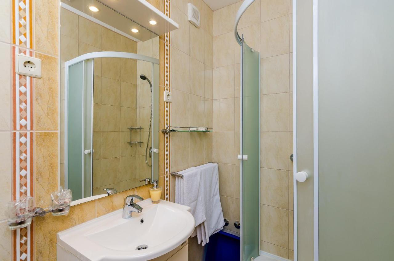 Apartments Villa Perla دوبروفينك الغرفة الصورة