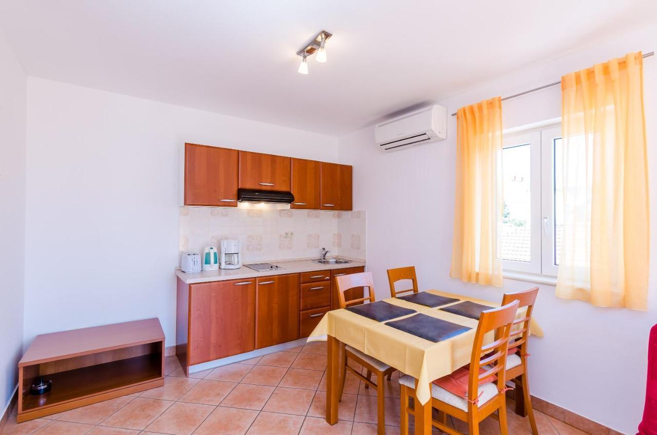 Apartments Villa Perla دوبروفينك الغرفة الصورة